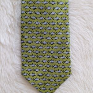 Lord & Taylor Boys 100% Silk Tie Adjustable Pre-knotted Shark-print Green/blue
